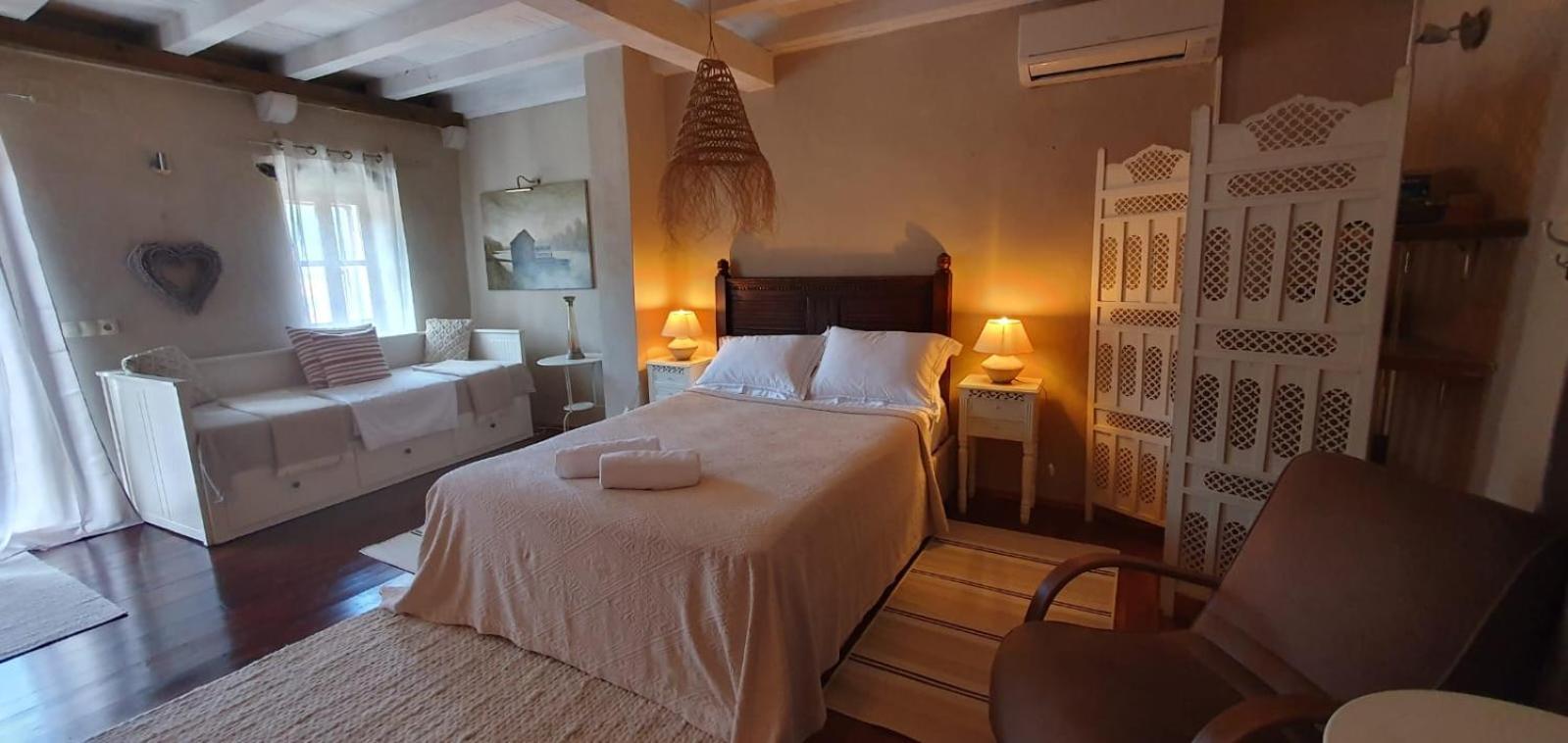 Ferienhaus Hvar Stone Villa With Pool Vrbanj
